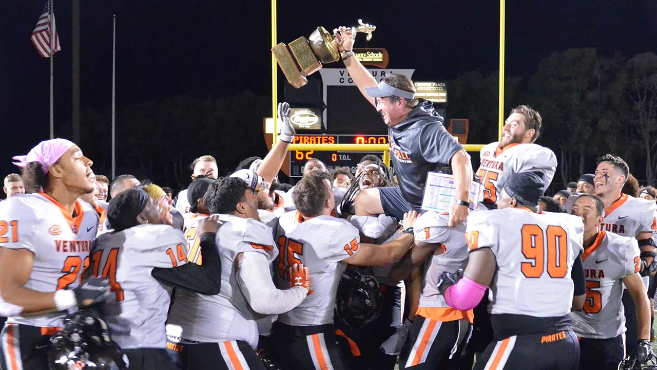 Ventura College's Steve Mooshagian Selected As 2018 ACCFCA Coach Of The Year